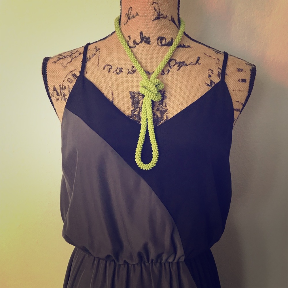 👣Long seed bead necklace